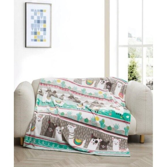 New Llama Fields Llamas Plush Throw Blanket Gift Alpaca Mountains Cozy Dreams - Picture 3 of 4